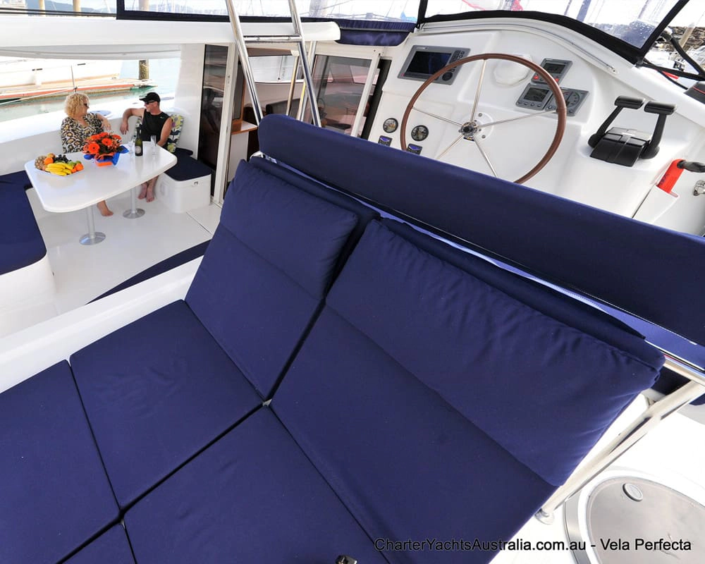 "Vela Perfecta" Fountaine Pajot 44, photo 6