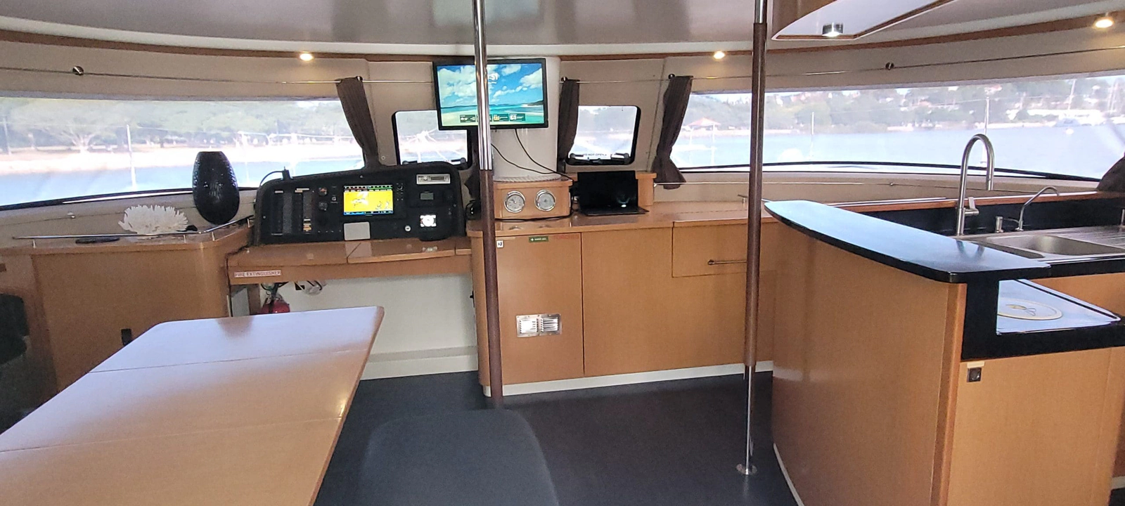 "Prime Time" Fountaine Pajot Salina — image 4