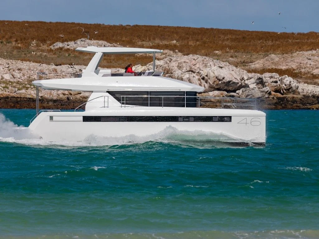 Rufus — Leopard 46, a catamaran chartered by Cumberland Charter Yachts